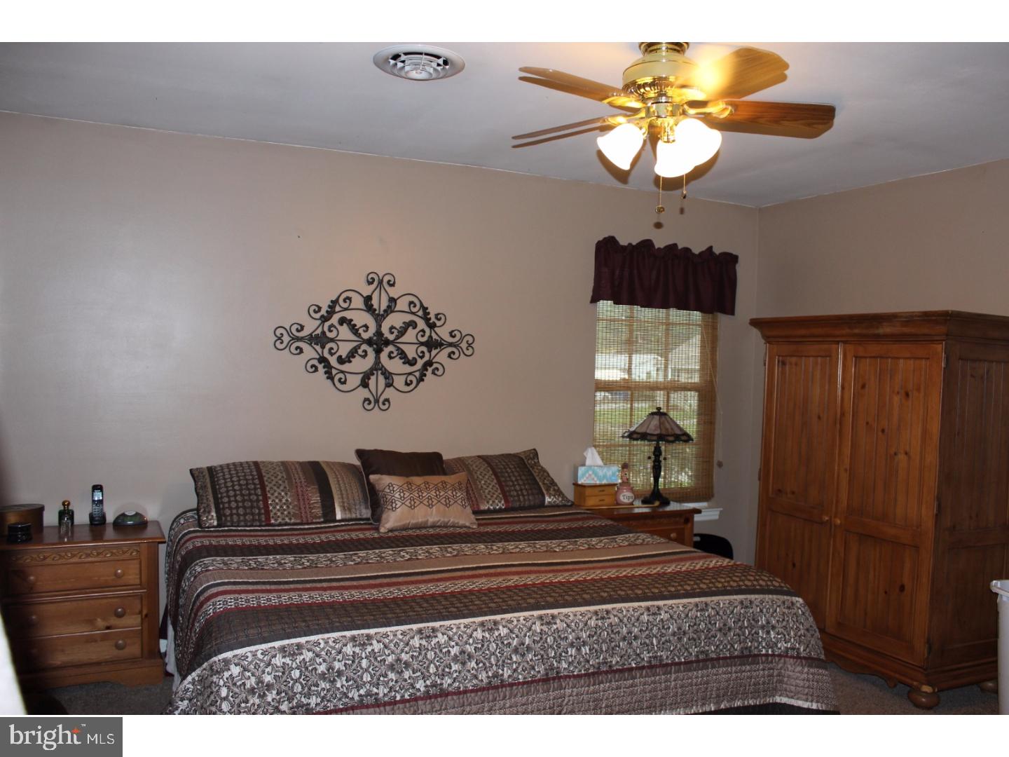 25 Quaker Road Pennsville, NJ 08070 - Photo 13 of 24 Bedroom - Main