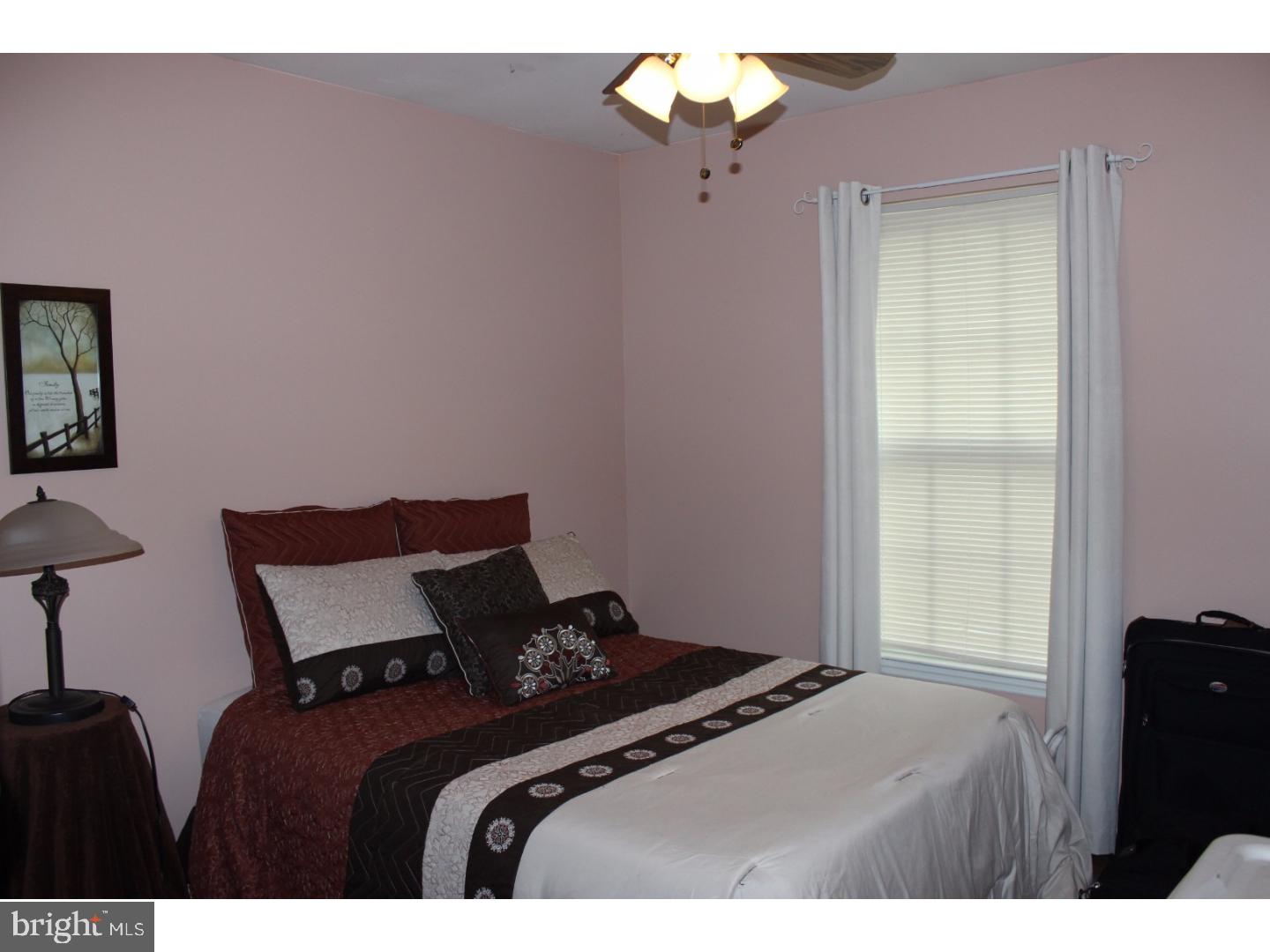 25 Quaker Road Pennsville, NJ 08070 - Photo 15 of 24 Bedroom 2
