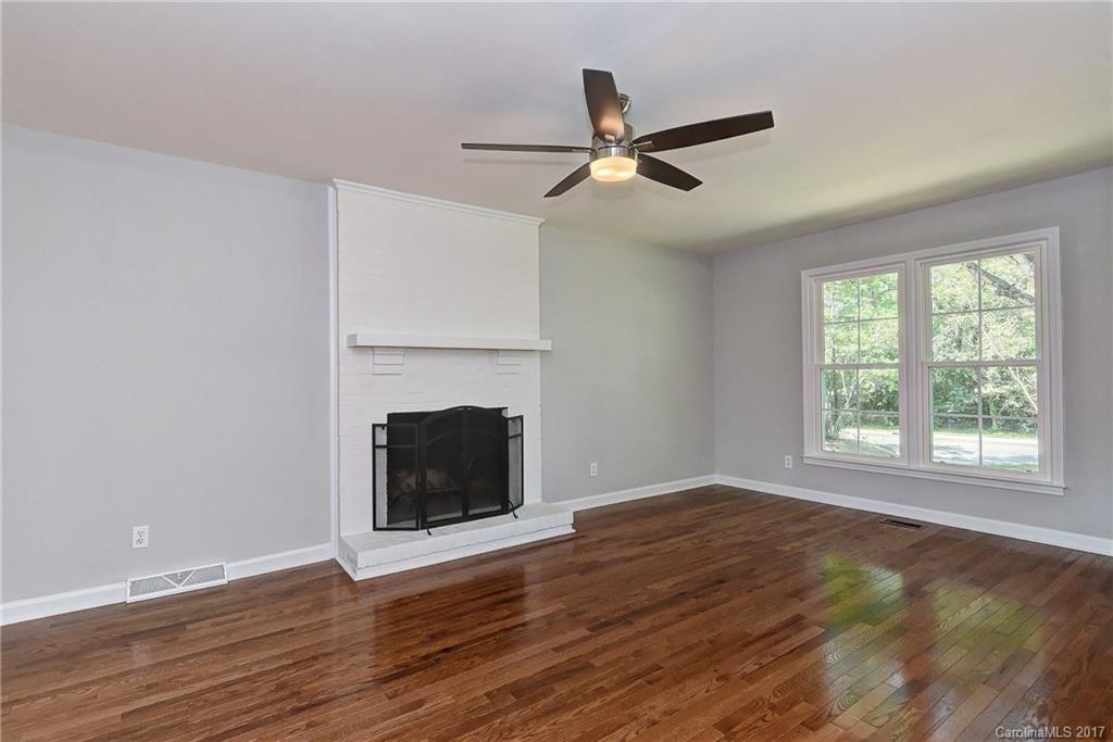6201 Sharon Road Charlotte, NC 28210 - Photo 3 of 24