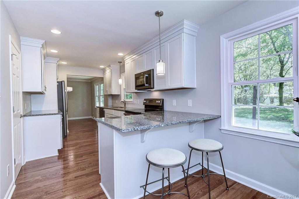 6201 Sharon Road Charlotte, NC 28210 - Photo 6 of 24