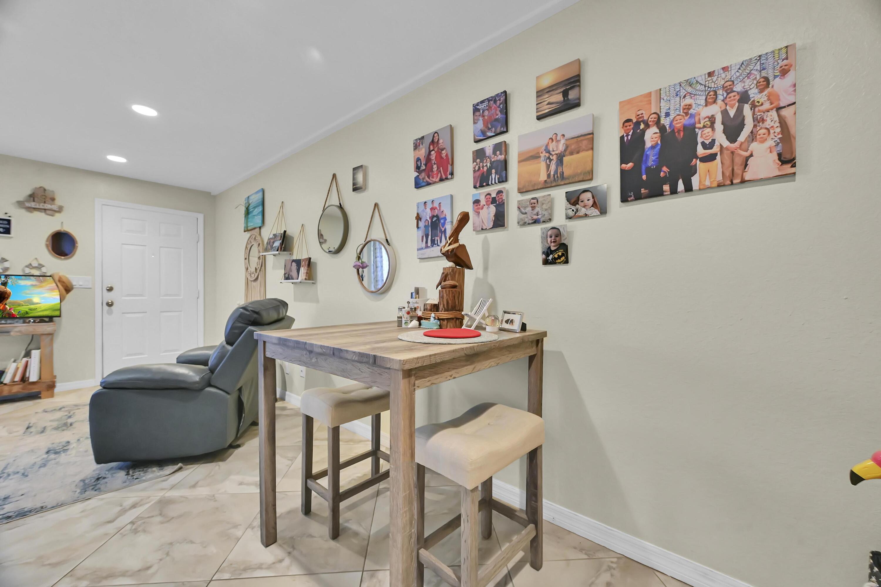 6002 Indrio Road, Unit K2 Fort Pierce, FL 34951 - Photo 18 of 24 Living