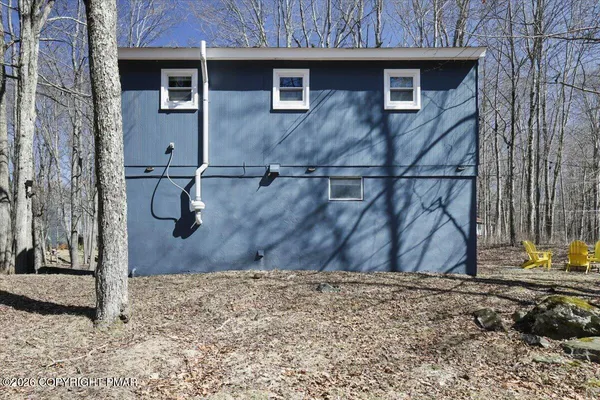 $2,200 | 257 Farmers Drive, Pocono Lake, PA 18347