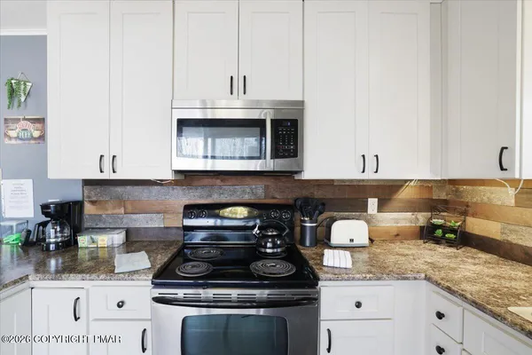 $2,200 | 257 Farmers Drive, Pocono Lake, PA 18347