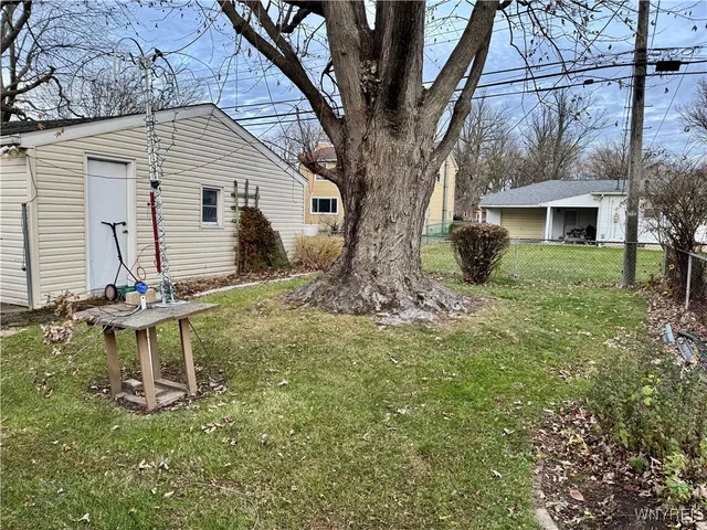 $185,000 | 84 Loretto Drive, Cheektowaga, NY 14225