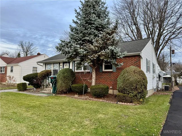 $185,000 | 84 Loretto Drive, Cheektowaga, NY 14225