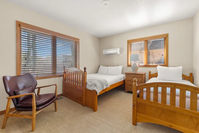 $4,125,000 | 51007 Lake Park Drive, New Buffalo, MI 49117