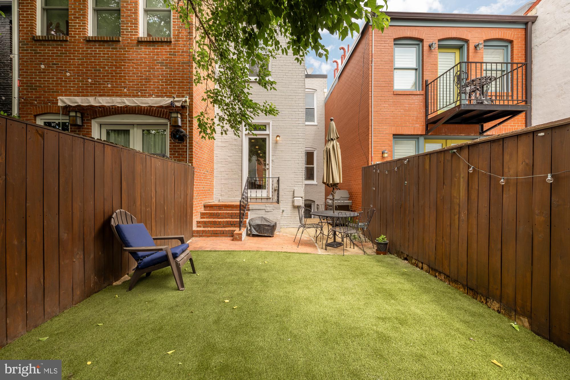 647 A Street Southeast Washington, DC 20003 - Photo 16 of 41