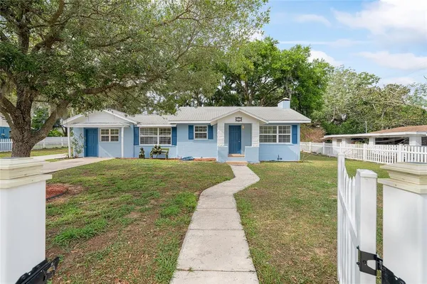 $265,000 | 111 East Charlotte Avenue, Eustis, FL 32726