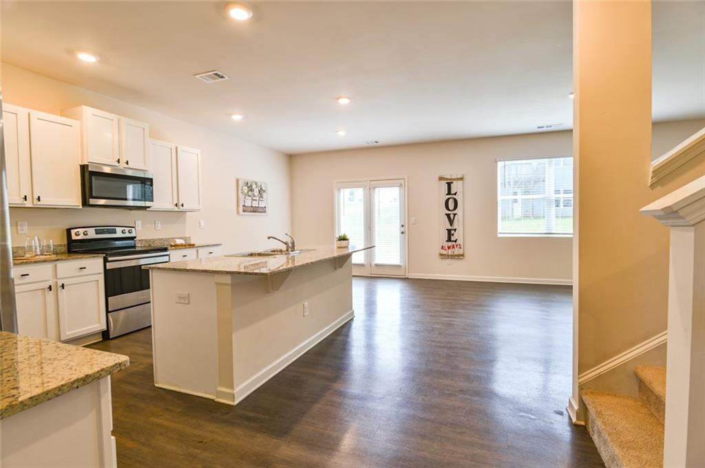 151 Russell Road Pendergrass, GA 30567 - Photo 7 of 55
