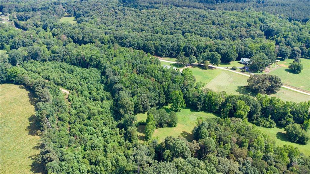 482 Hooper Road Commerce, GA 30530 - Photo 4 of 12