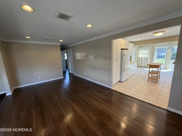 an entryway in a hall with an entryway