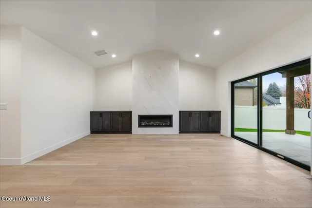 $1,099,000 | 9337 Secretariat Lane, Hayden, ID 83835