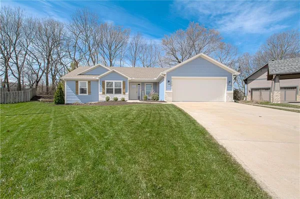 $449,000 | 225th Ter Spring Hill, Spring Hill, KS 66083