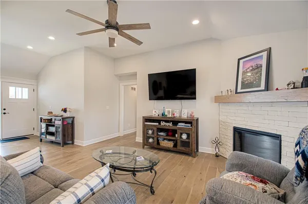 $449,000 | 21045 West 225th Street, Spring Hill, KS 66083