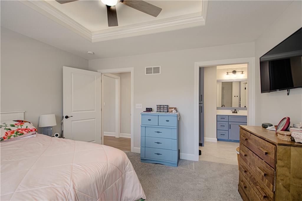 225th Ter Spring Hill Spring Hill, KS 66083 - Photo 21 of 39