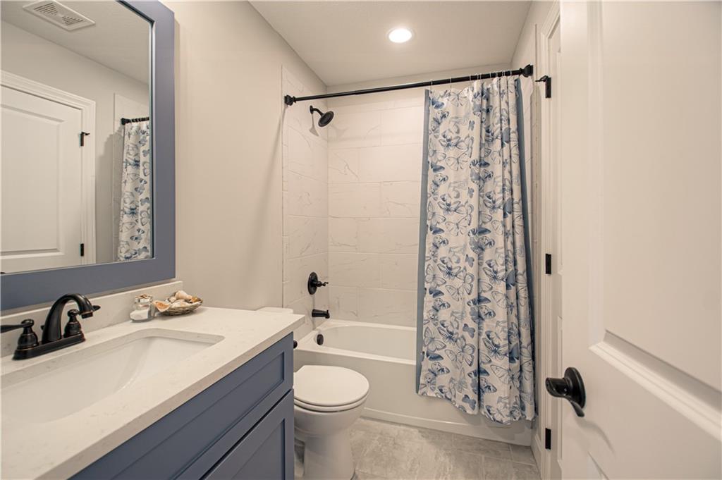 225th Ter Spring Hill Spring Hill, KS 66083 - Photo 28 of 39