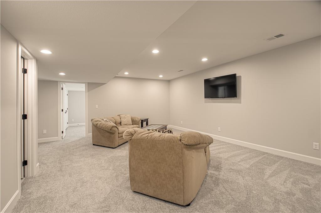 225th Ter Spring Hill Spring Hill, KS 66083 - Photo 29 of 39