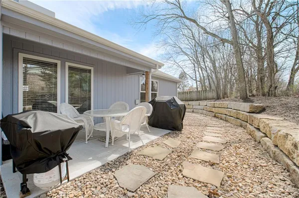 $449,000 | 21045 West 225th Street, Spring Hill, KS 66083