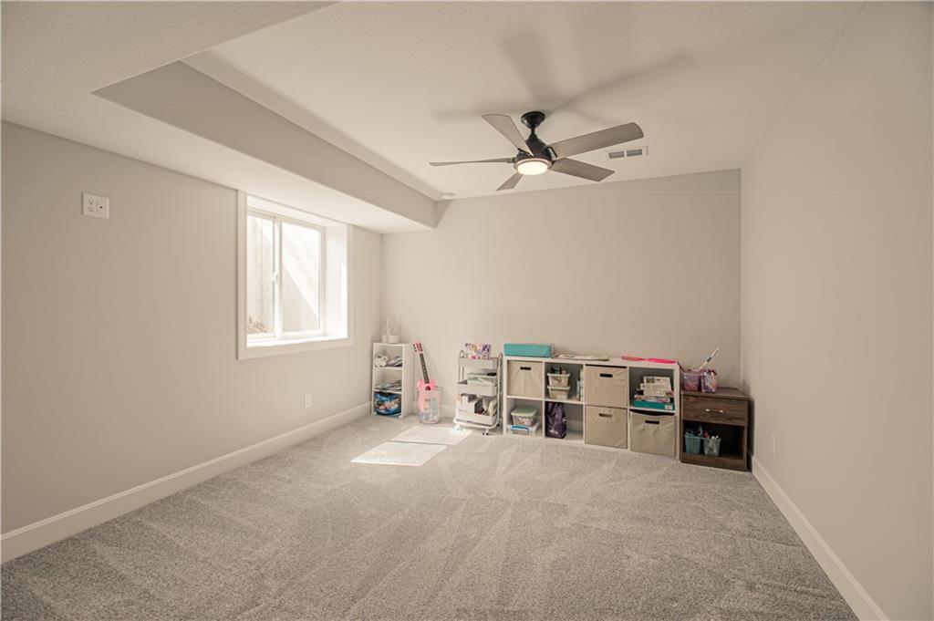 225th Ter Spring Hill Spring Hill, KS 66083 - Photo 33 of 39