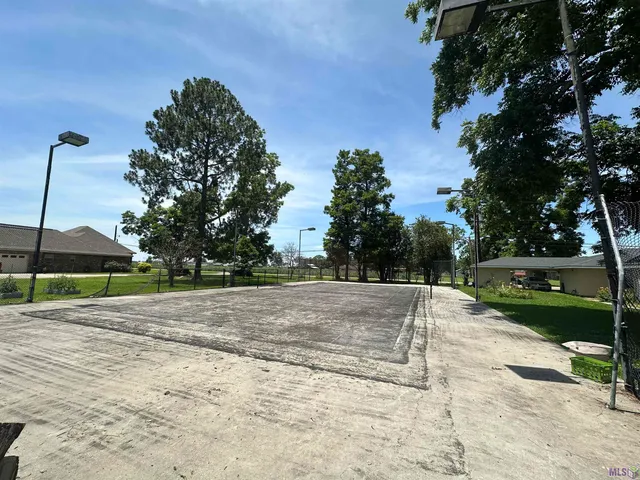 $398,000 | 1011 Highway 1, Donaldsonville, LA 70346