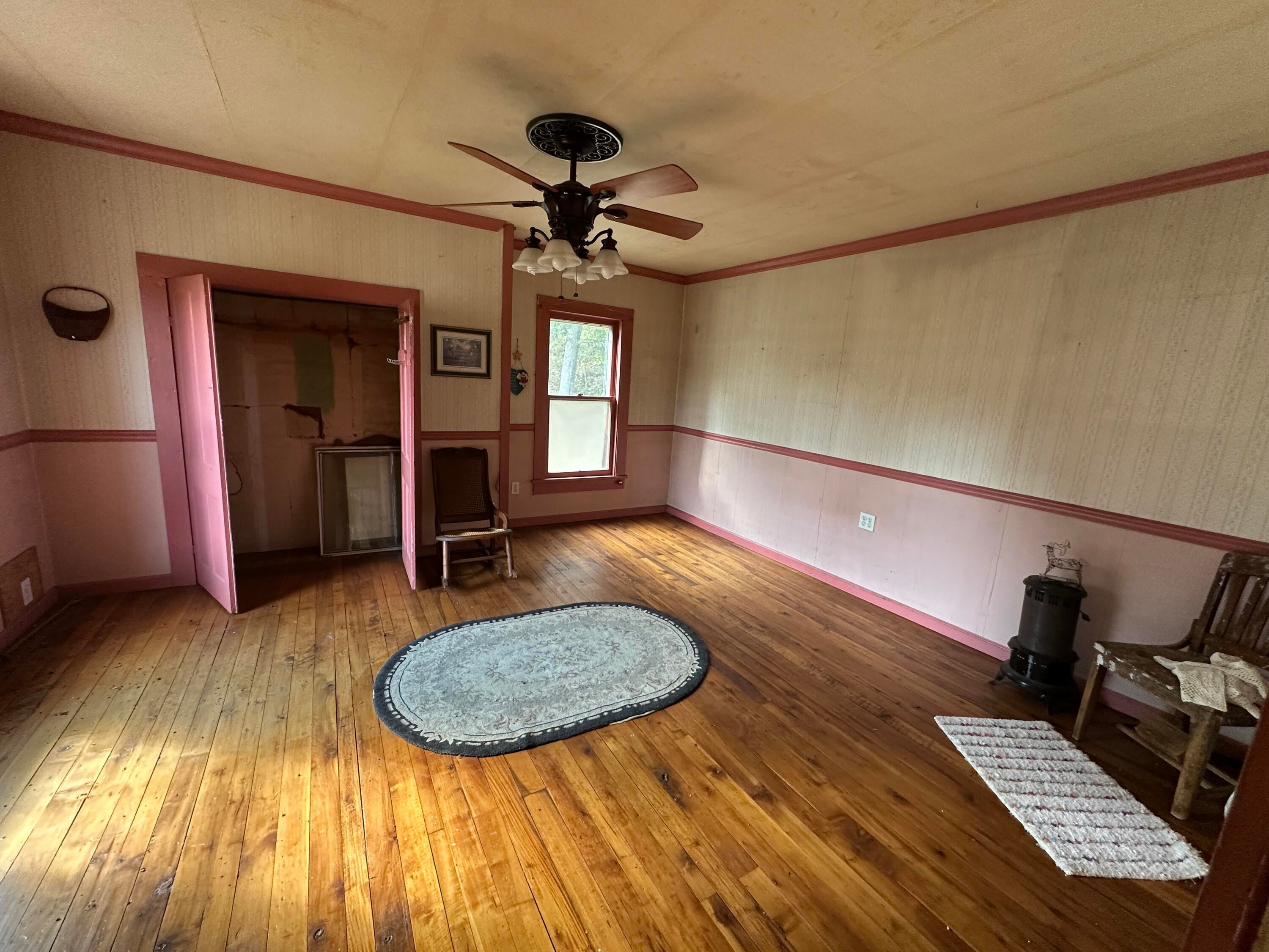 1885 Charles Booth Road Sinks Grove, WV 24976 - Photo 21 of 35 Gallery Image 21