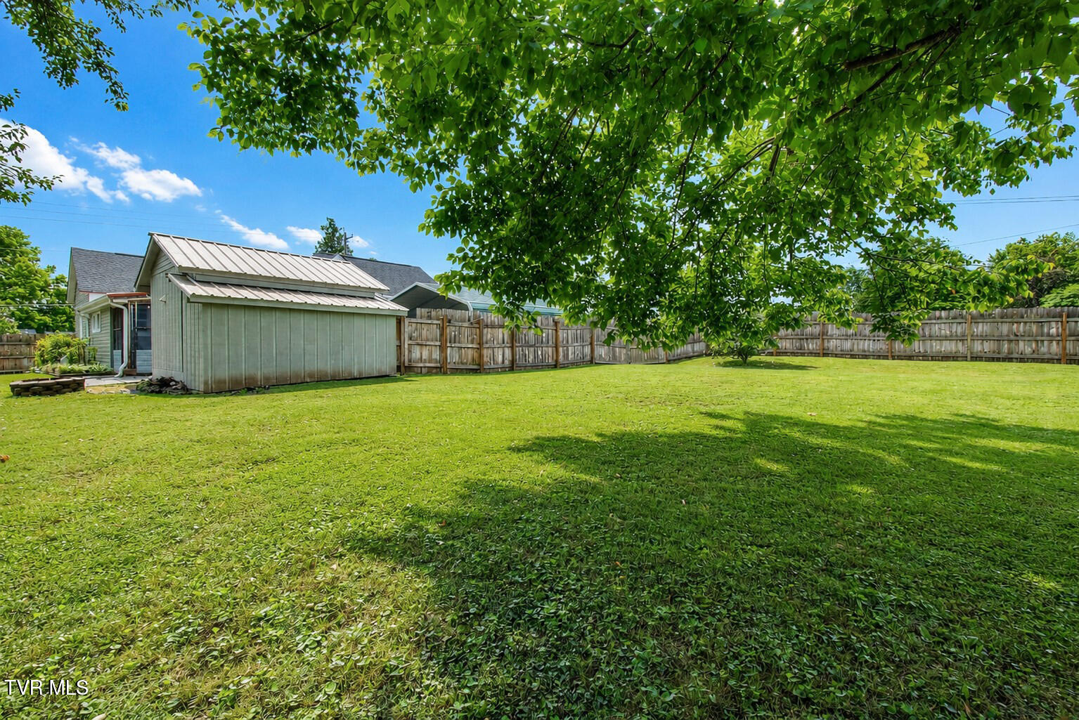 607 South 2nd Street Elizabethton, TN 37643 - Photo 42 of 46 36