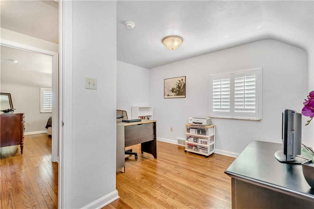 508 Bower Hill Road Pittsburgh, PA 15228 - Photo 19 of 25 Gallery Image 19