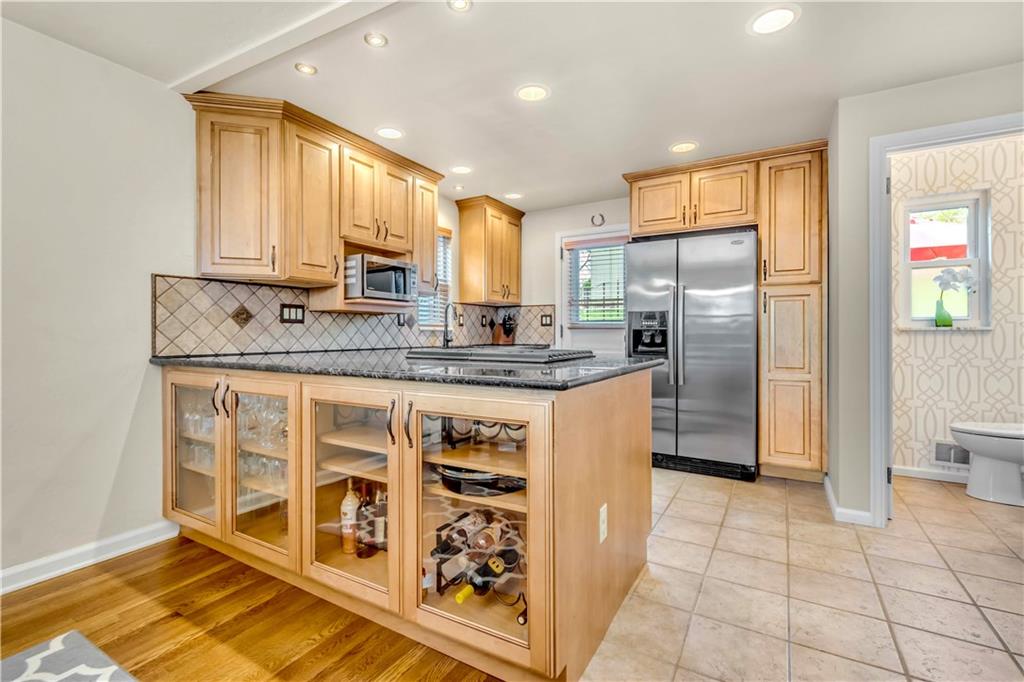 508 Bower Hill Road Pittsburgh, PA 15228 - Photo 7 of 25 Gallery Image 7