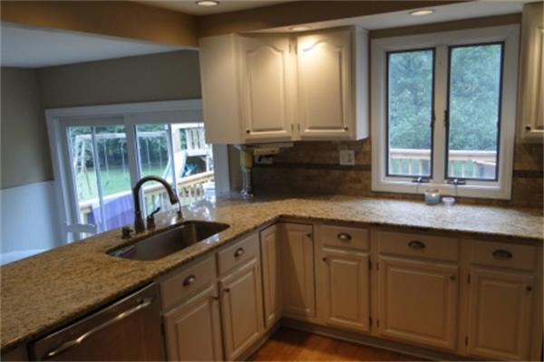 11 Oak Tree Lane Ashland, MA 01721 - Photo 3 of 29 Gallery Image 3