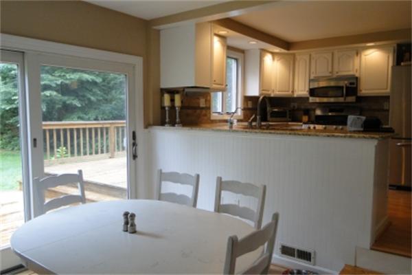 11 Oak Tree Lane Ashland, MA 01721 - Photo 4 of 29 Gallery Image 4