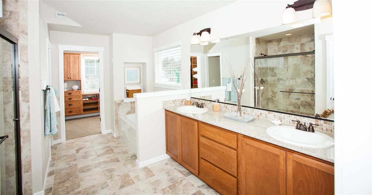935 East Colbert Road Colbert, WA 99005 - Photo 10 of 15