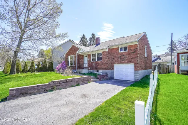 $319,000 | 786 New Scotland Avenue, Albany, NY 12208