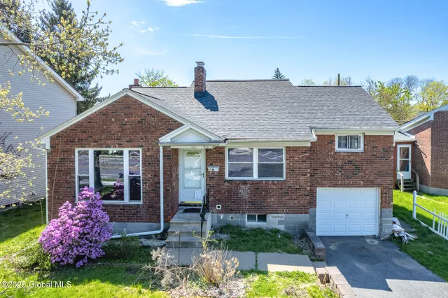 $319,000 | 786 New Scotland Avenue, Albany, NY 12208