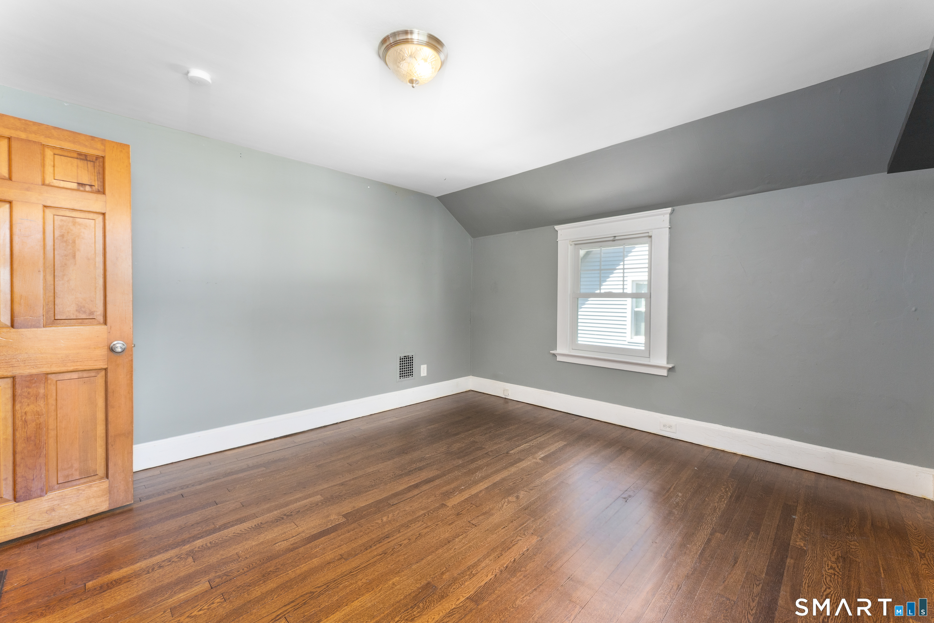 175 Augur Street Hamden, CT 06517 - Photo 23 of 38 2nd Bedroom