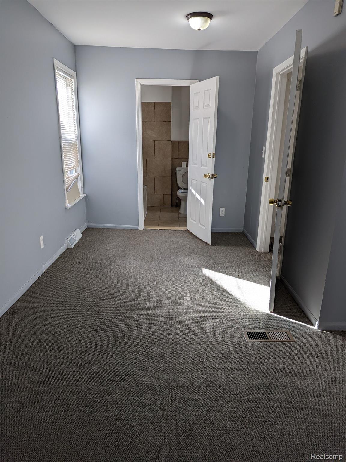4356 Spring Hill Avenue Inkster, MI 48141 - Photo 8 of 26 Front bedroom 2