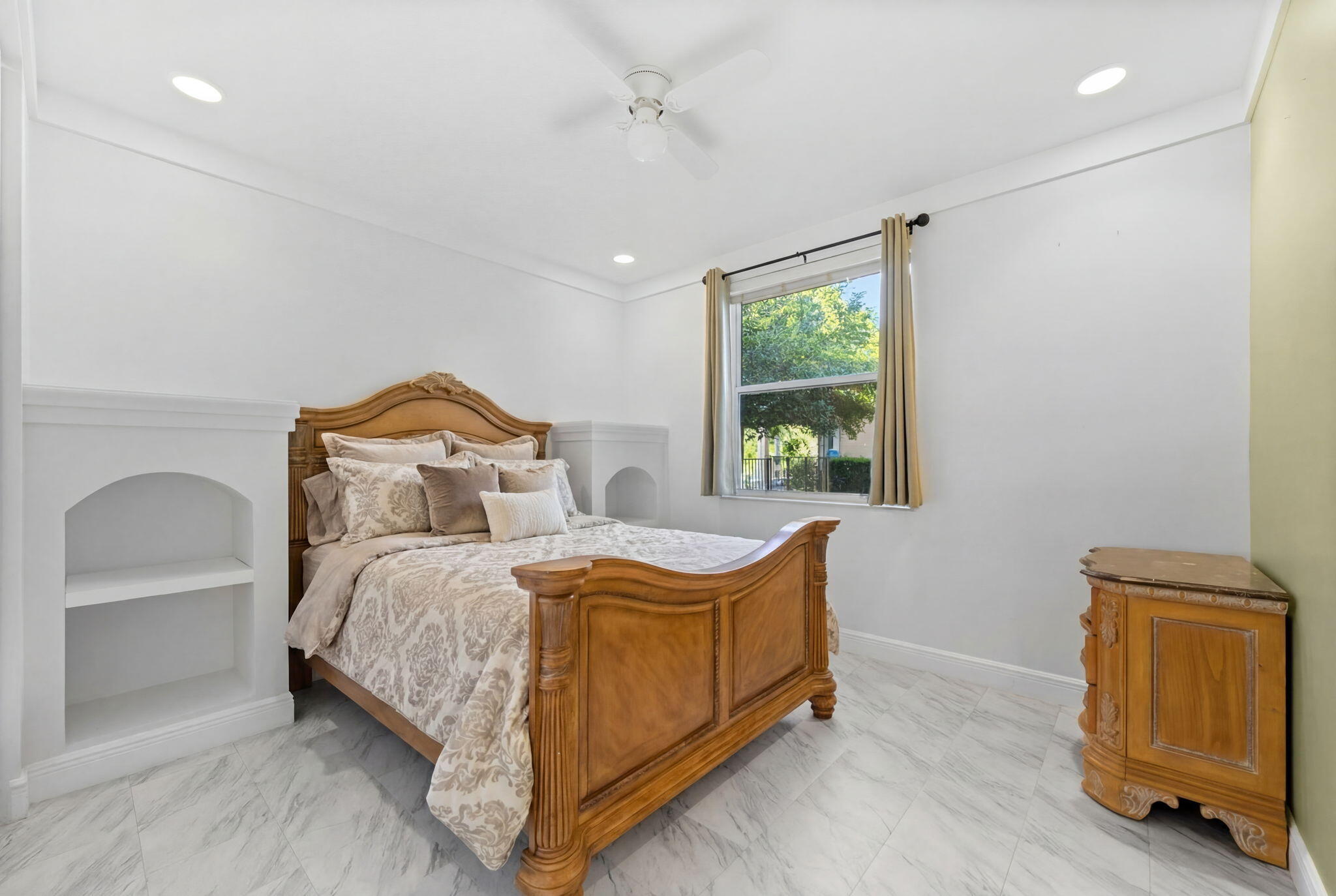 15273 Southwest 37th Street Davie, FL 33331 - Photo 43 of 86 43-web-or-mls-A7R07986 copy 2