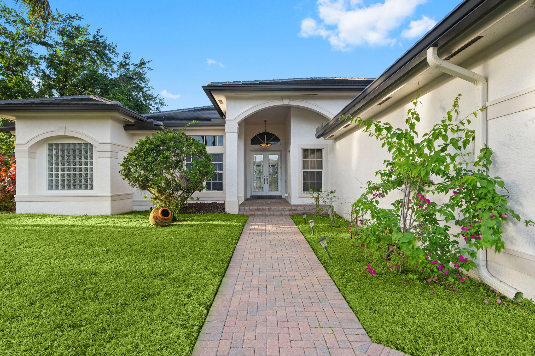 15273 Southwest 37th Street Davie, FL 33331 - Photo 7 of 86 7-web-or-mls-A7R08069 copy