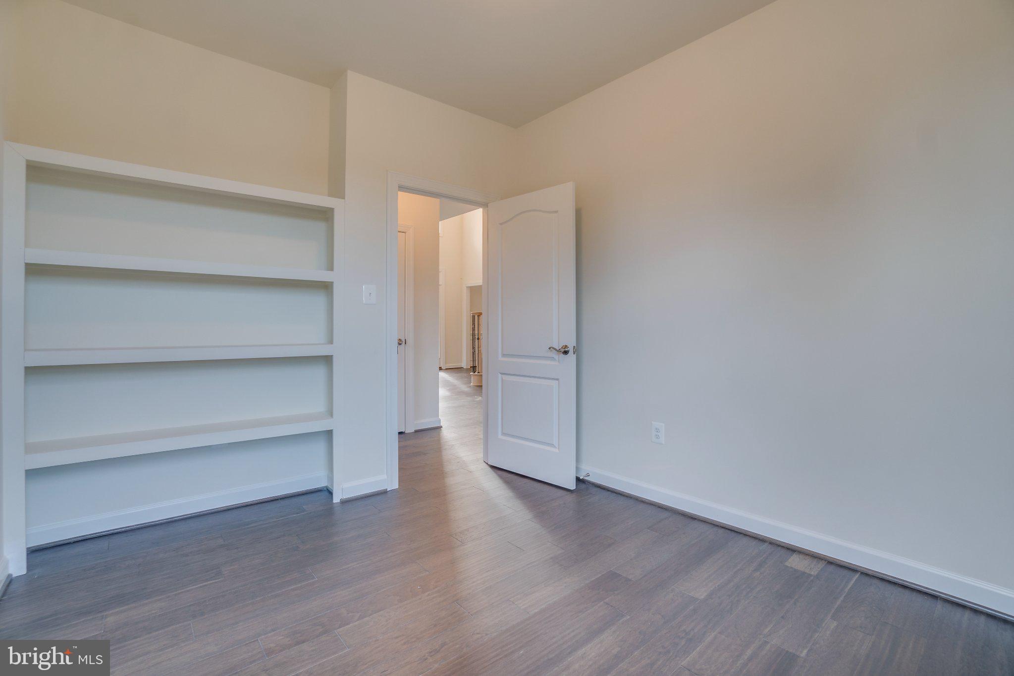 499 Joshua Road Stafford, VA 22556 - Photo 10 of 37 Bright and airy versatile space.