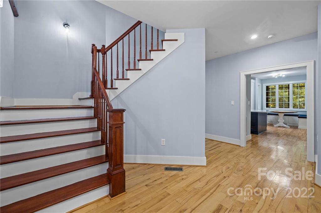 13910 Point Lookout Road Charlotte, NC 28278 - Photo 19 of 45 Gallery Image 19