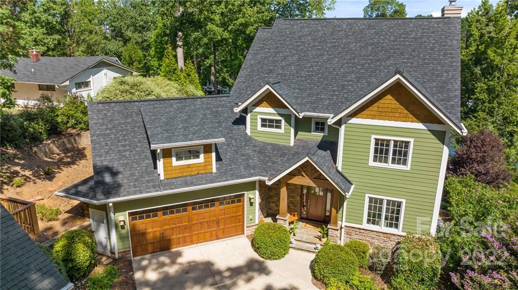 13910 Point Lookout Road Charlotte, NC 28278 - Photo 2 of 45 Gallery Image 2