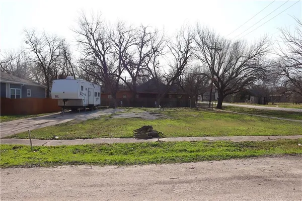 $59,000 | 502 East Navarro Street, Mart, TX 76664