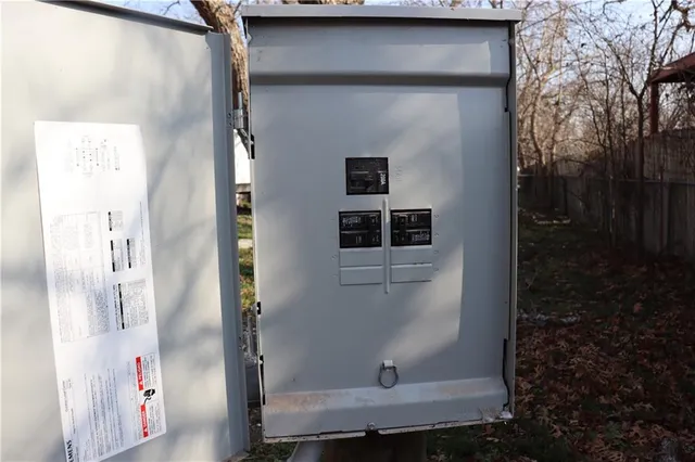 $65,000 | 502 East Navarro Street, Mart, TX 76664