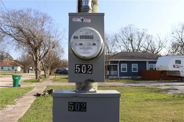 $65,000 | 502 East Navarro Street, Mart, TX 76664