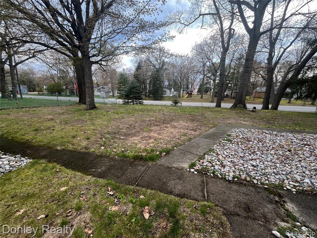 977 Port Austin Road Port Austin, MI 48467 - Photo 28 of 29