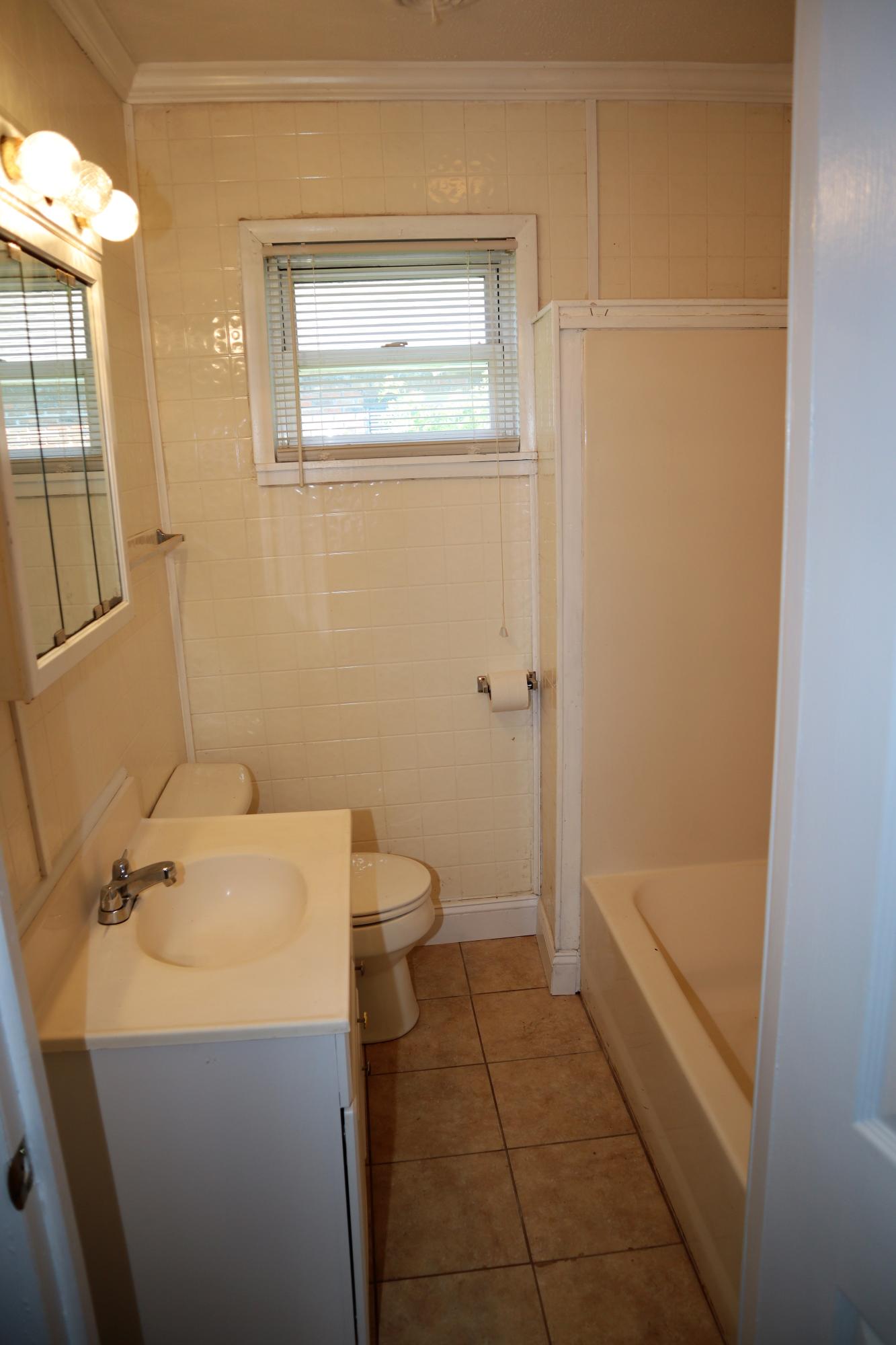 320 East Bell Street Alcoa, TN 37701 - Photo 10 of 12 IMG_0039