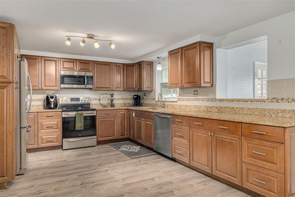 8510 Green Street Port Richey, FL 34668 - Photo 13 of 49 Gallery Image 13