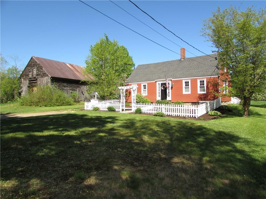 307 Lower Cross Road Lebanon, ME 04027 - Photo 3 of 35 House and barn