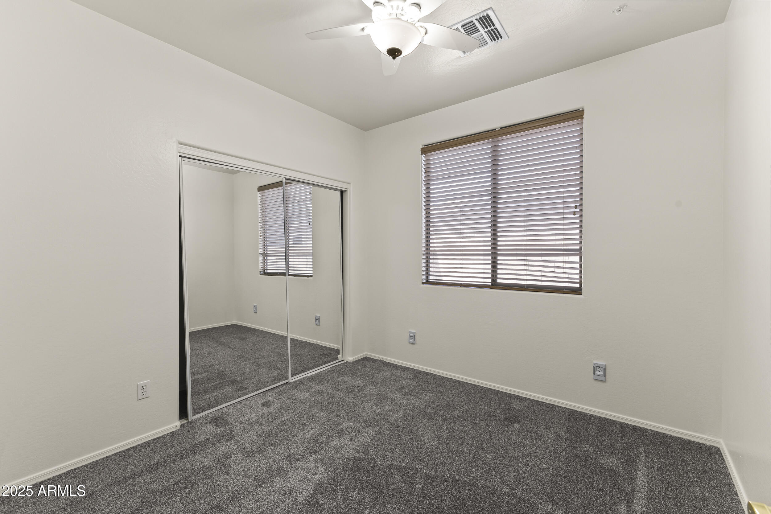 14089 West Charter Oak Road Surprise, AZ 85379 - Photo 19 of 34 23_23