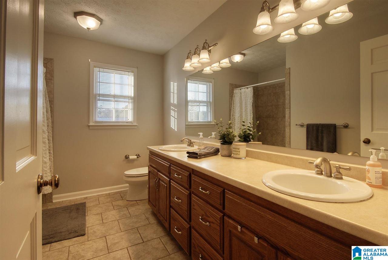 529 Cherokee Trail Anniston, AL 36206 - Photo 20 of 29