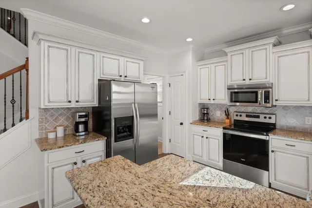 $839,900 | 4321 Highway 76, Cottontown, TN 37048